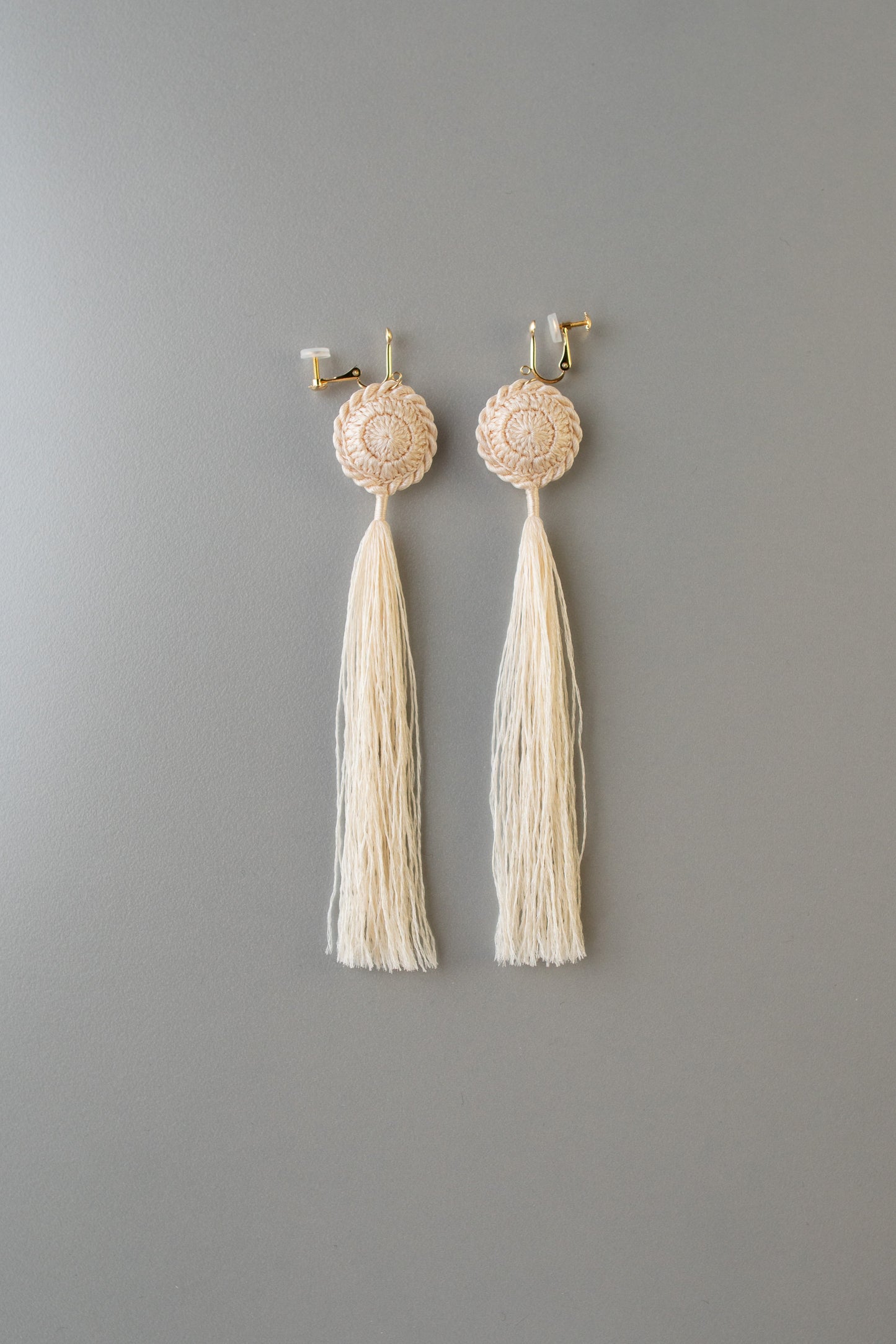 彗星の耳飾り | 生成り